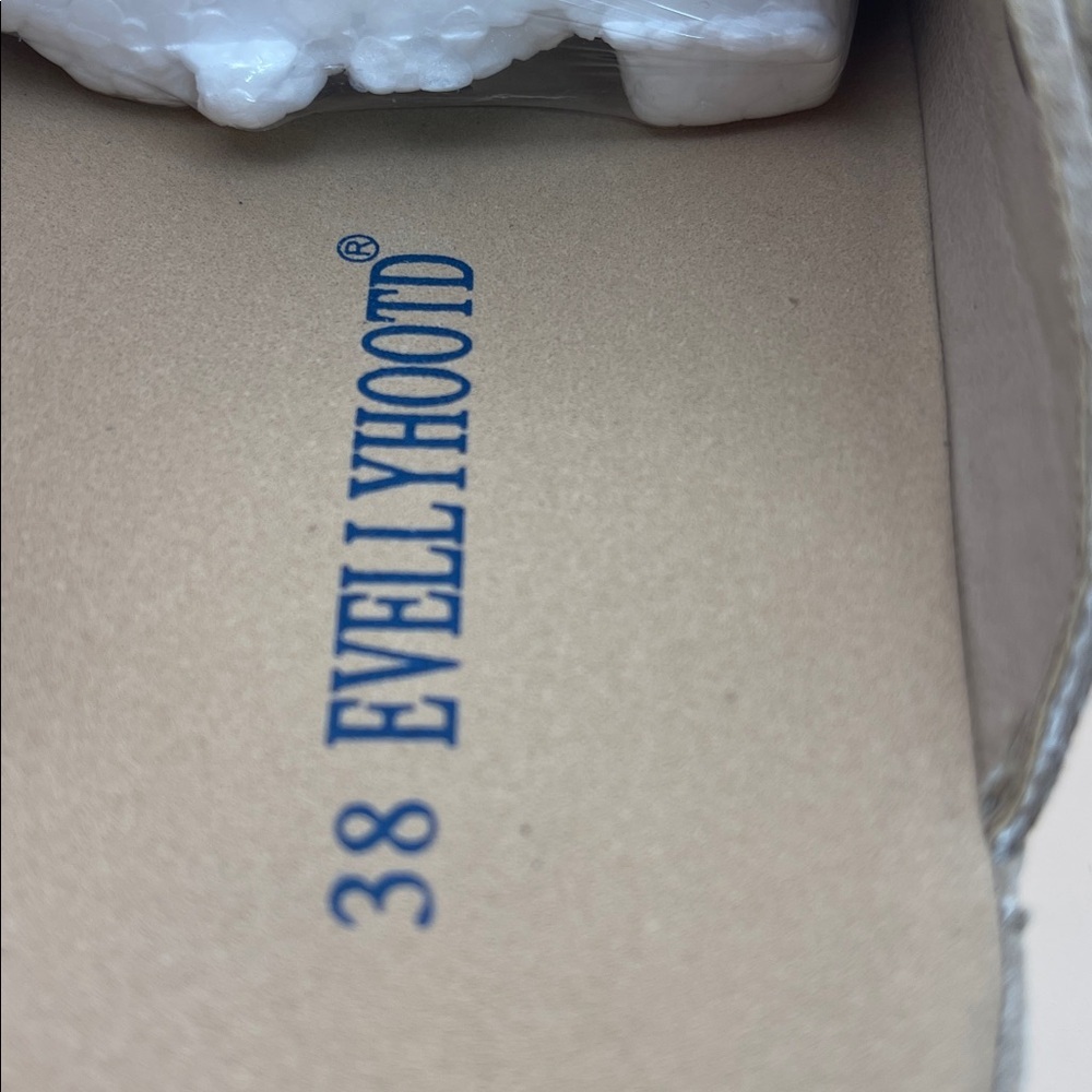 EVELLYHOOTD Taupe Suede 2401 2‑in‑1 Strap Clogs EU  Casual Shoes - Picture 7 of 11